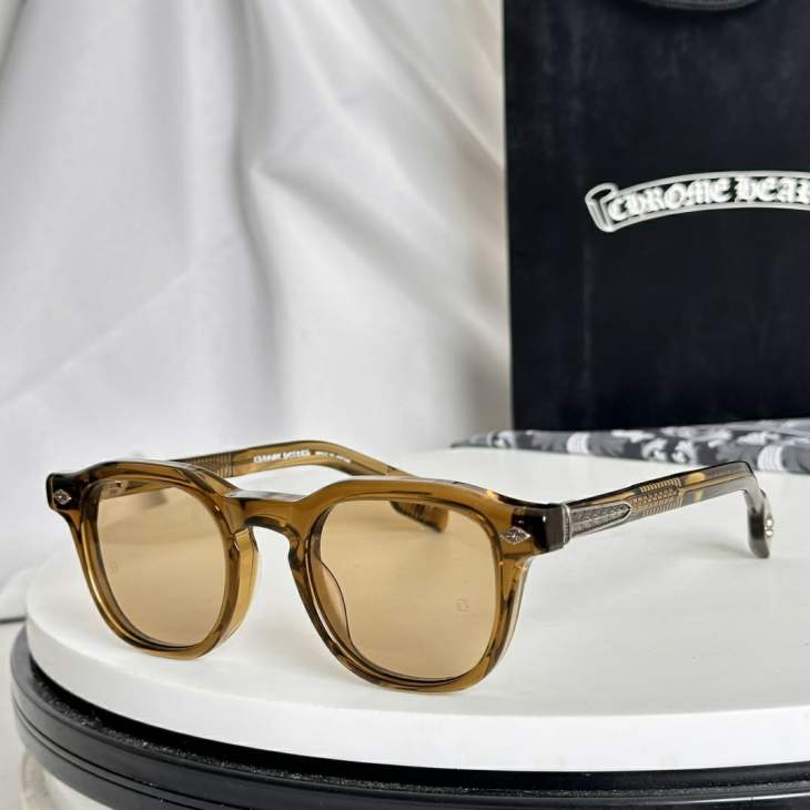 Picture of Chrome Hearts Sunglasses _SKUfw74808915fw